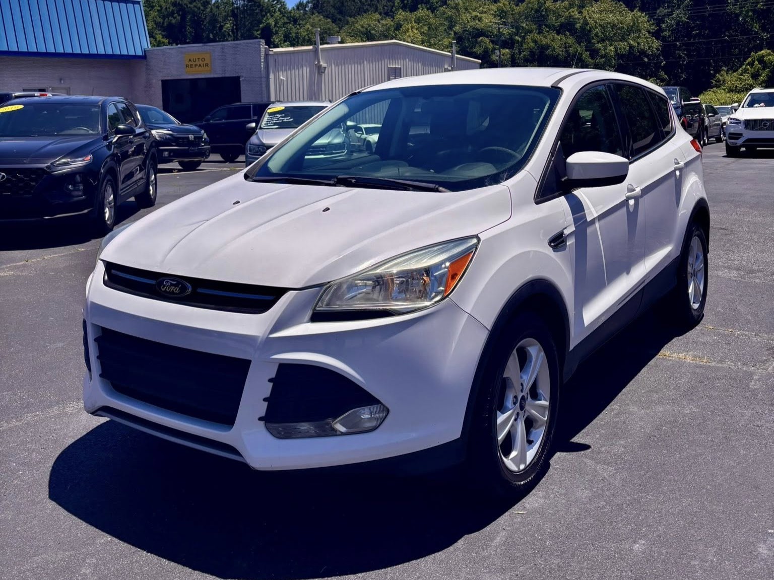 2016 Ford Escape SE's photo